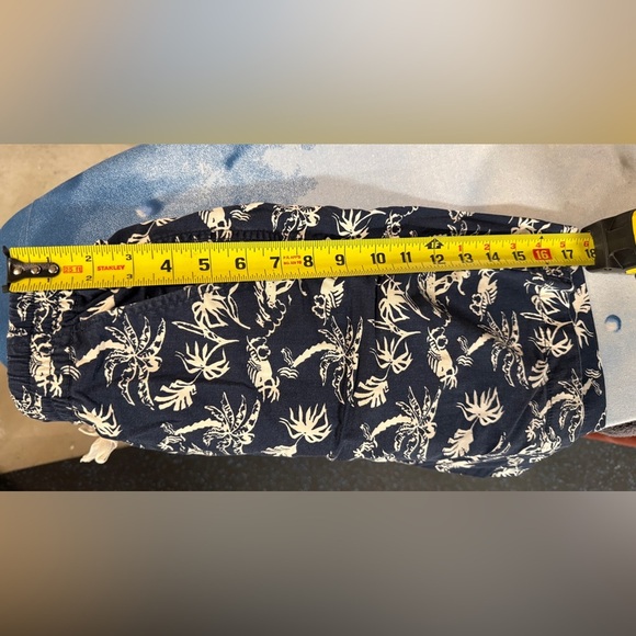 j Crew dock shorts - Picture 4 of 5